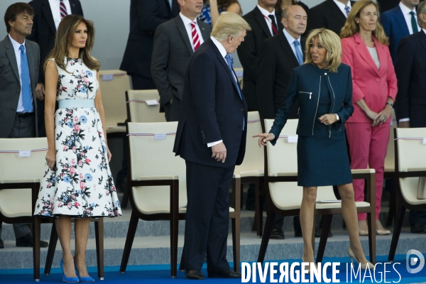 Défilé du 14 juillet sur les champs Elysées avec Emmanuel MACRON, son épouse Brigitte et Donald TRUMP et son épouse Mélania TRUMP. Défilé du 14 juillet 2017 en présence du président américain Donald TRUMP.