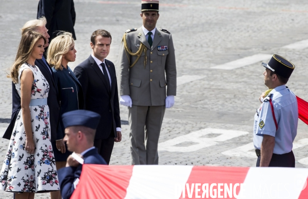 Défilé du 14 juillet sur les champs Elysées avec Emmanuel MACRON, son épouse Brigitte et Donald TRUMP et son épouse Mélania TRUMP. Défilé du 14 juillet 2017 en présence du président américain Donald TRUMP.