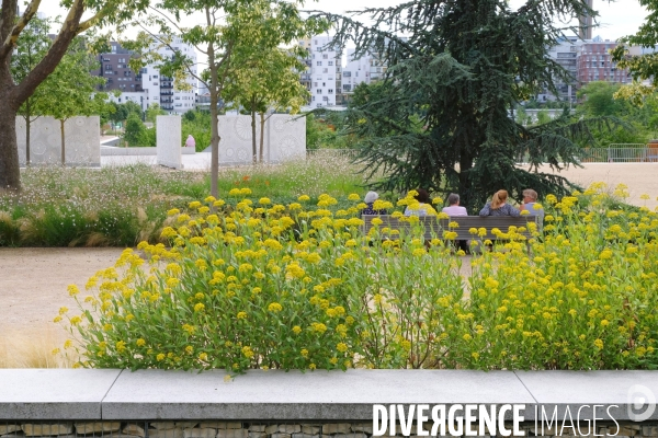 Le Grand Parc dans le nouveau quartier des docks de saint Ouen