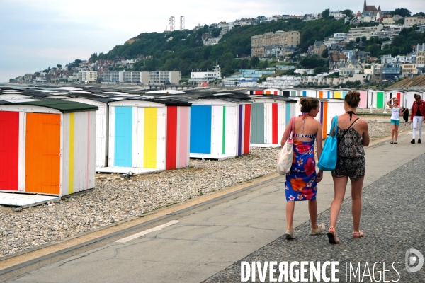 Un ete au Havre.Installations artistiques dans la ville a l occasion du 500 eme anniversaire de sa fondation