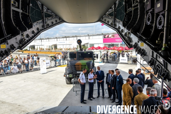 Edouard Philippe au Salon du Bourget