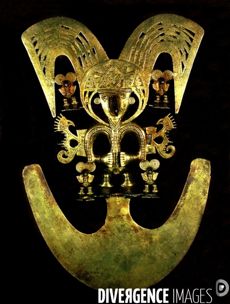COLOMBIE : Huaqueros, les pilleurs de tombes de l  El Dorado.