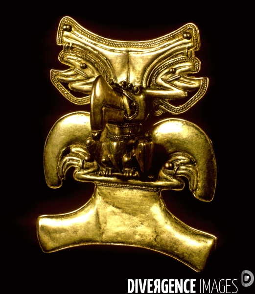 COLOMBIE : Huaqueros, les pilleurs de tombes de l  El Dorado.