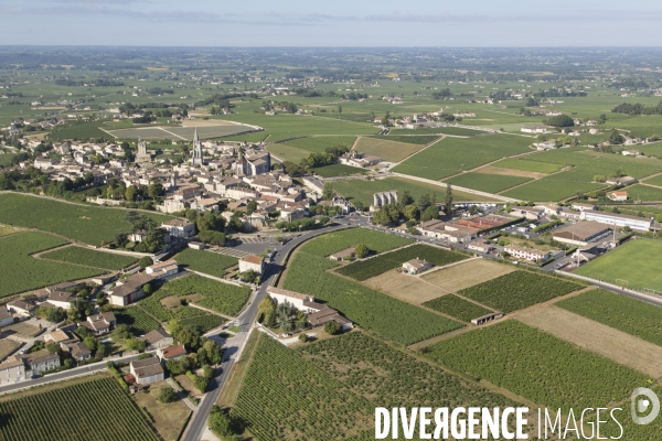 Saint-Emilion, au dessus des grands châteaux