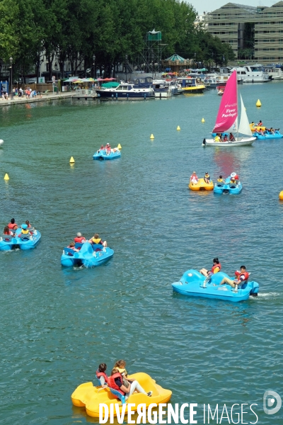 Juillet2017.L ete du canal, la base nautique du bassin de la villette