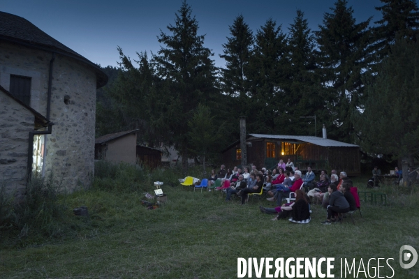 Petite Chronique d en Haut 2017 Le cinoche en plein air