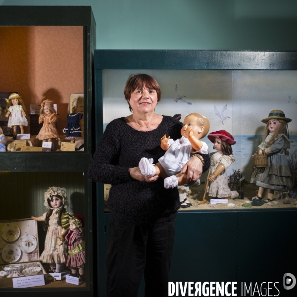 Les petits musees populaires de france.