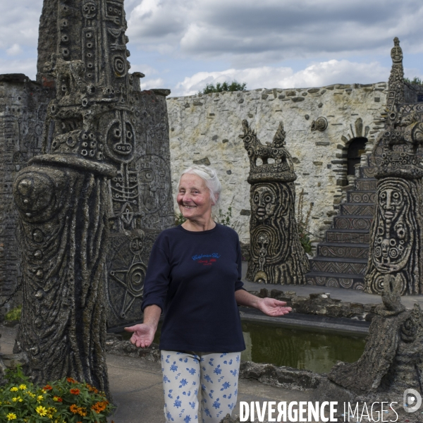 Les petits musees populaires de france.