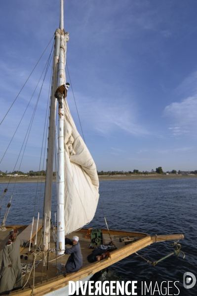EGYPTE : Navigation sur le Nil de la dahabieh  la flaneuse 