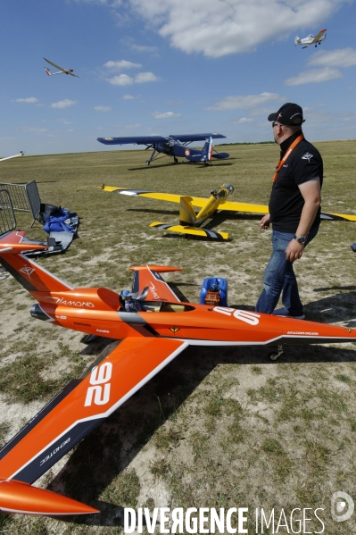 Aéromodélisme : Jets radiocommandés grand-format