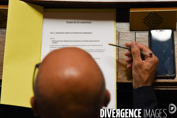 Confiance dans la vie publique. Débat à l Assemblée nationale.