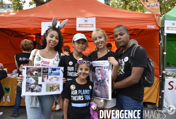 Journée Mondiale pour la Fin du Spécisme à Paris. World Day for the End of Specism.