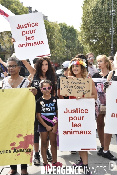 Journée Mondiale pour la Fin du Spécisme à Paris. World Day for the End of Specism.