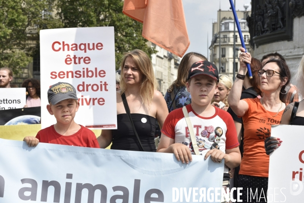 Journée Mondiale pour la Fin du Spécisme à Paris. World Day for the End of Specism.