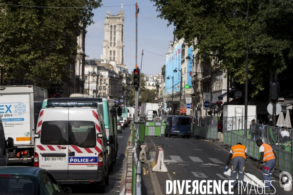 La circulation en vélo à Paris facilitée par la construction de nombreuses pistes cyclables.