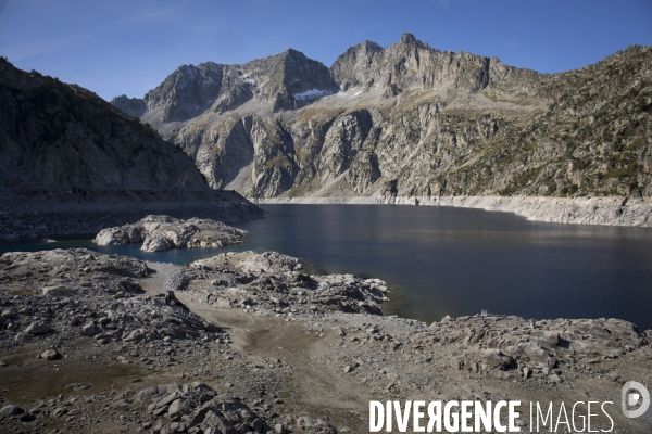 Cap de Long :Un Barrage et des Hommes