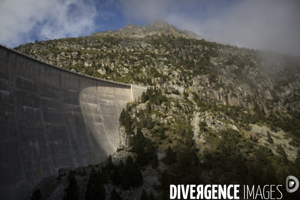 Cap de Long :Un Barrage et des Hommes