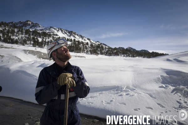 Cap de Long :Un Barrage et des Hommes