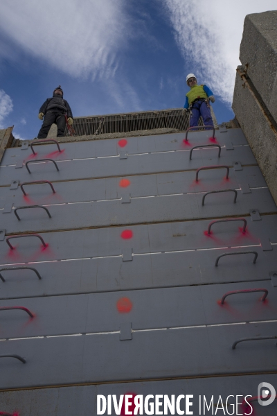 Cap de Long :Un Barrage et des Hommes