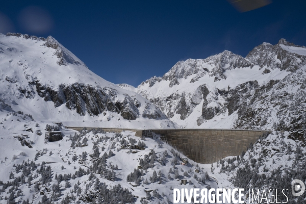 Cap de Long :Un Barrage et des Hommes