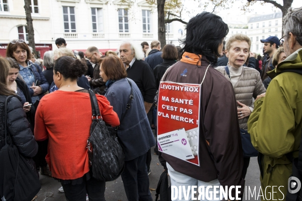 Manifestation contre le Levothyrox et conférence de presse.