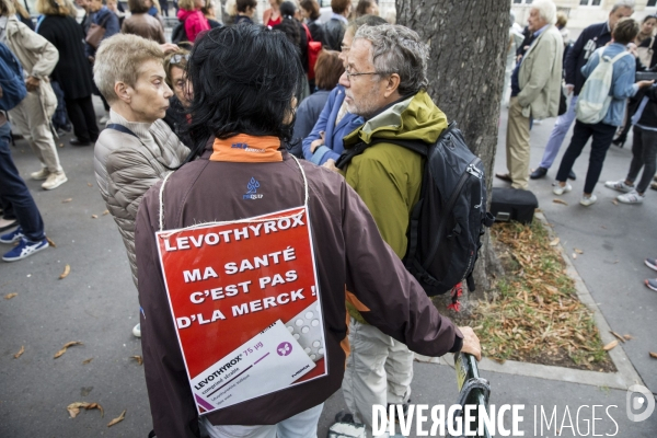 Manifestation contre le Levothyrox et conférence de presse.