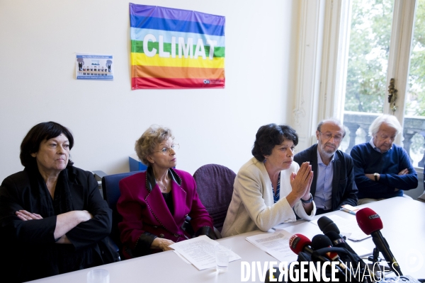 Manifestation contre le Levothyrox et conférence de presse.