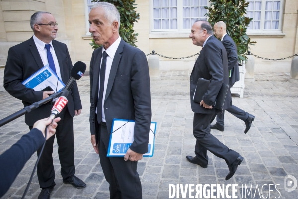Le gouvernement présente le contenu des ordonnances sur la réforme du droit du travail aux organisations syndicales
