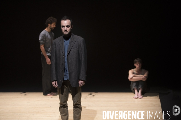 Haute Surveillance - Genet - Gourmelon - Studio-Theatre - Comedie-Francaise