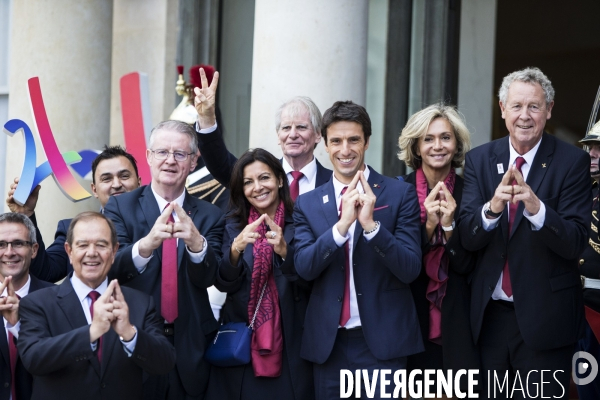 Les acteurs victorieux de la candidature de Paris aux Jeux Olympiques 2024 reçus à l Elysée.