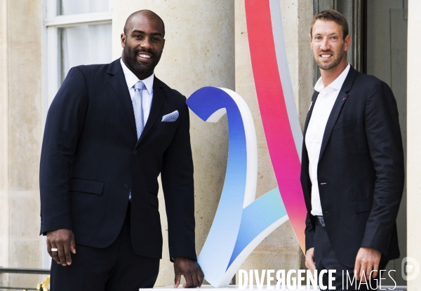 Les acteurs victorieux de la candidature de Paris aux Jeux Olympiques 2024 reçus à l Elysée.