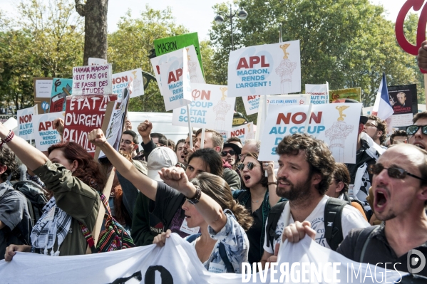 Marche contre le coup d état social