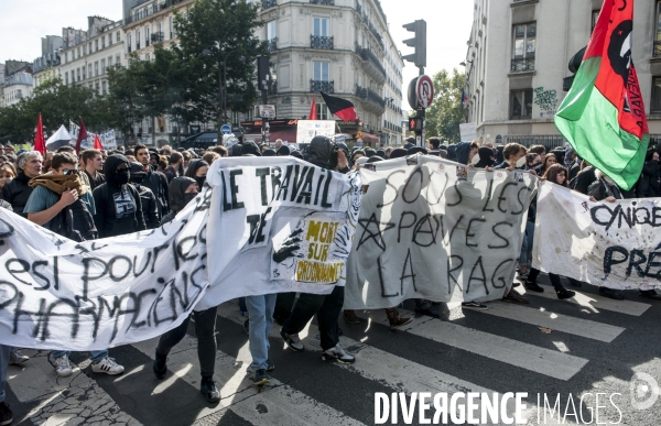 Marche contre le coup d état social