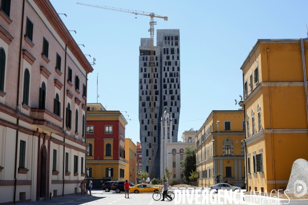 Tirana ( Albanie )