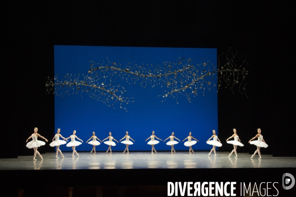 JOYAUX - DIAMANTS de George Balanchine