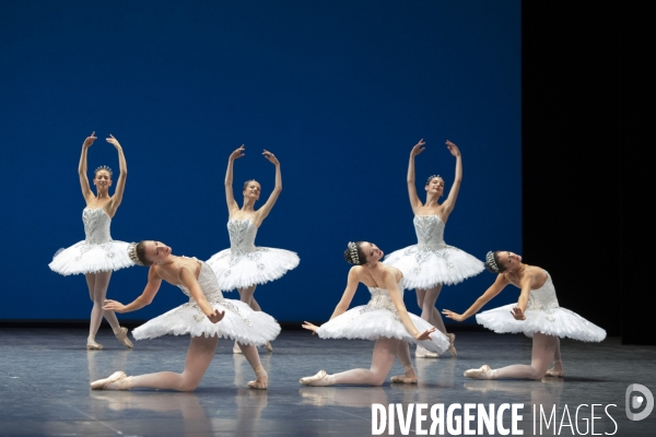 JOYAUX - DIAMANTS de George Balanchine