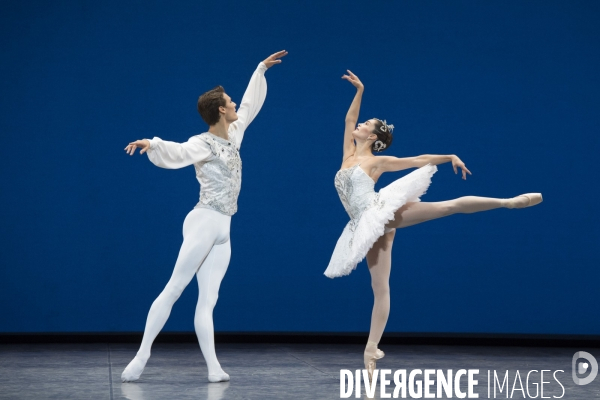 JOYAUX - DIAMANTS de George Balanchine