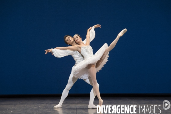 JOYAUX - DIAMANTS de George Balanchine