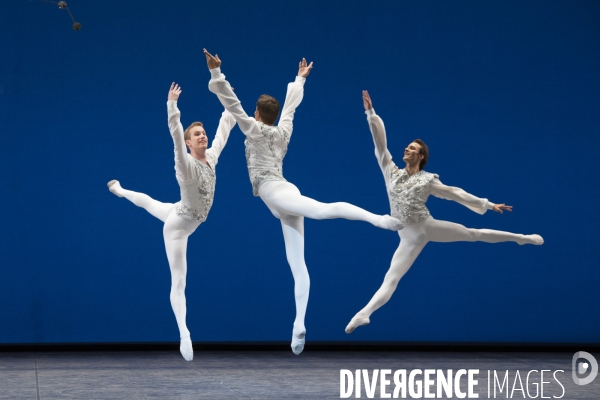 JOYAUX - DIAMANTS de George Balanchine