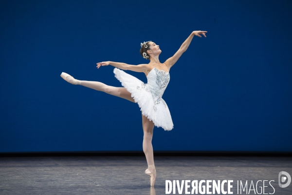 JOYAUX - DIAMANTS de George Balanchine