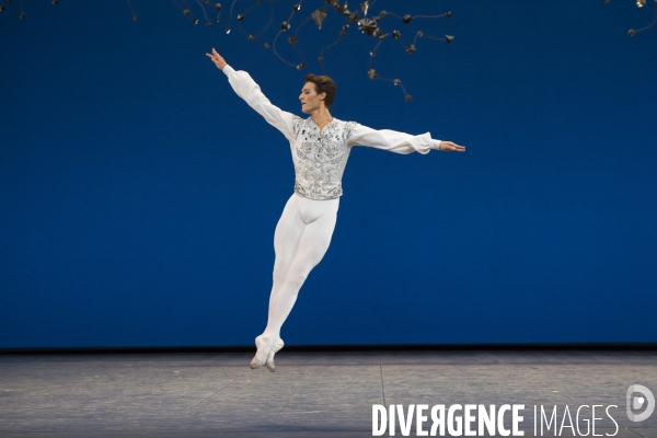 JOYAUX - DIAMANTS de George Balanchine