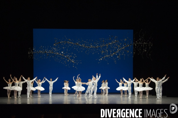 JOYAUX - DIAMANTS de George Balanchine