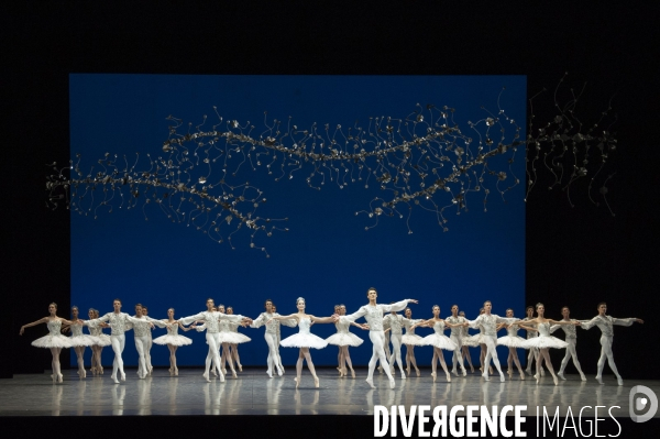 JOYAUX - DIAMANTS de George Balanchine