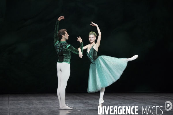 JOYAUX - EMERAUDES de George Balanchine