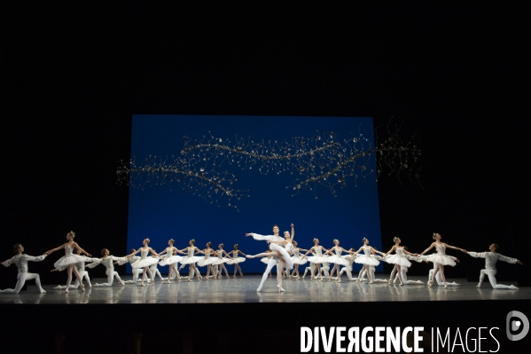 JOYAUX - DIAMANTS de George Balanchine
