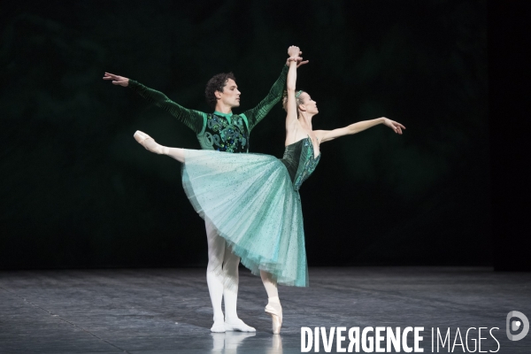 JOYAUX - EMERAUDES de George Balanchine