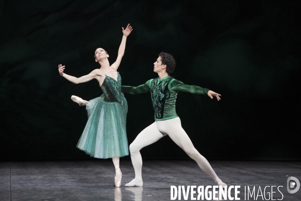 JOYAUX - EMERAUDES de George Balanchine