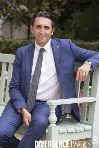 Julien aubert/candidat a la presidence de lr