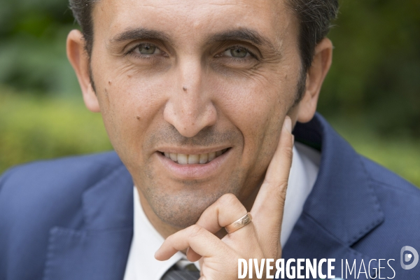 Julien aubert/candidat a la presidence de lr