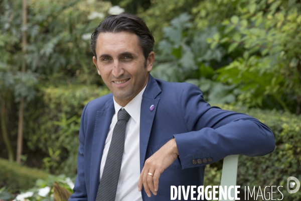Julien aubert/candidat a la presidence de lr